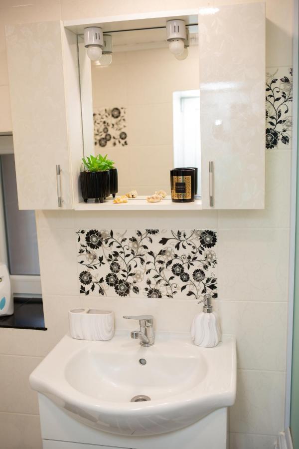 Apartament Dilama ซินายา ภายนอก รูปภาพ