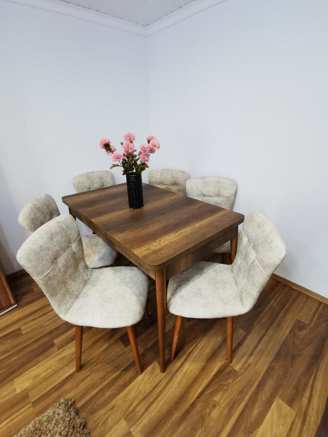 Apartament Dilama ซินายา ภายนอก รูปภาพ